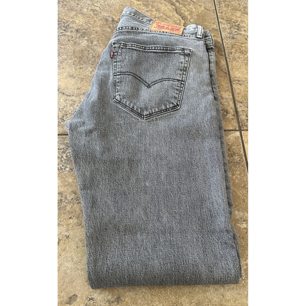 Levis 501 Men's Jeans 36x32  Straight Leg Blue Denim Button Fly Pant Fit 36X31